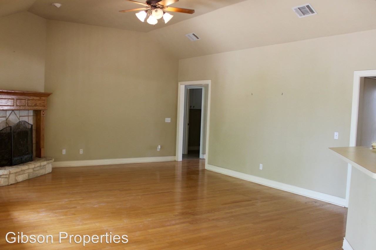 4 Ironwood Ln - Photo 2 of 14