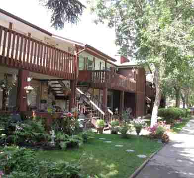 Redfern Gardens 437 Hamilton Ave Winnipeg Mb R2y 2c7