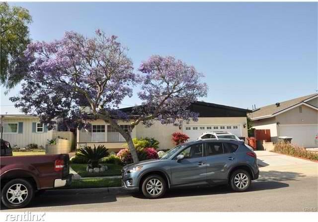 3426 W 226th St - Photo 2 of 11