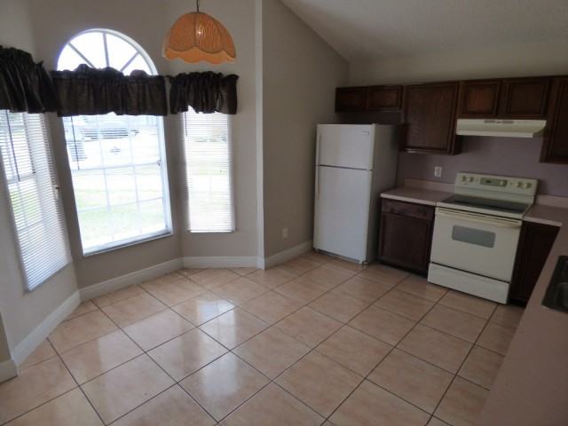 4019 Caban Ct - Photo 3 of 11