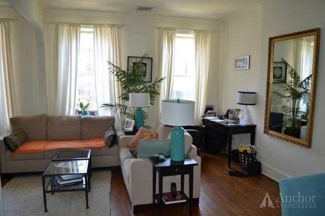 230 E 61st St #4 - Photo 2 of 12