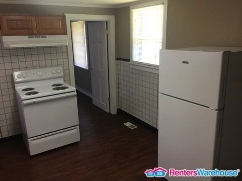 120 Bernhardt Ave - Photo 3 of 13
