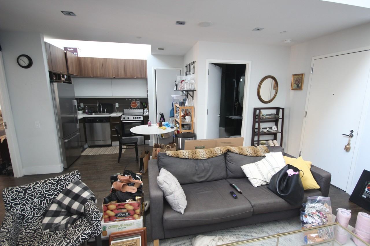 157 Graham Avenue ##4O - Photo 2 of 11