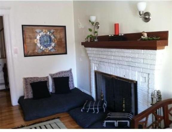 728 Walnut St #728 - Photo 3 of 24