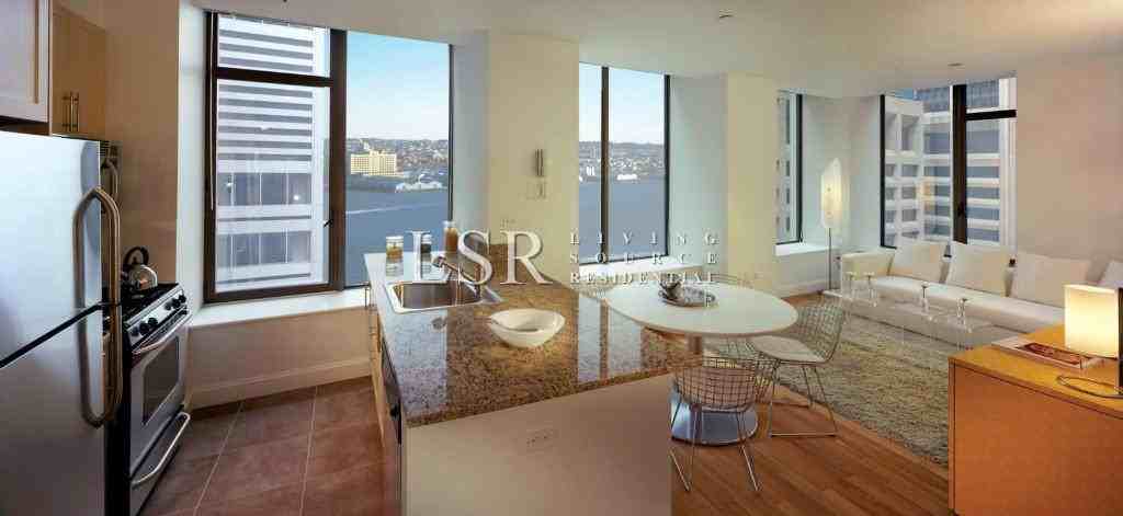 10 Hanover Square #8W