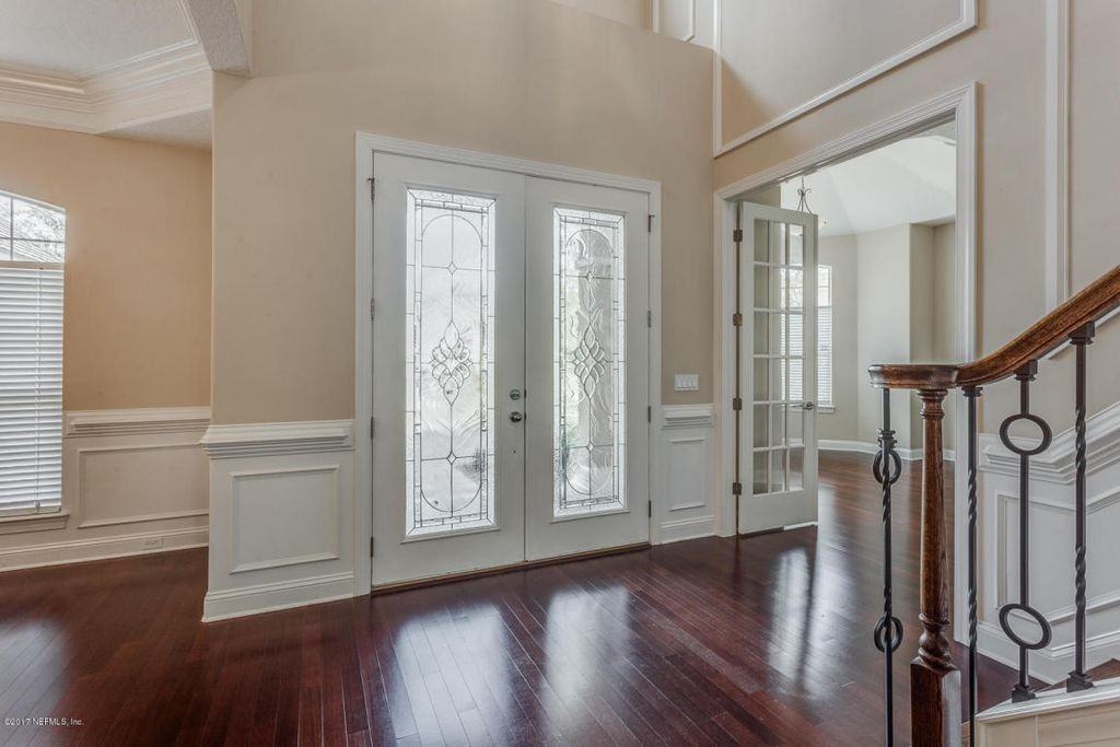 480 Sebastian Square - Photo 2 of 24