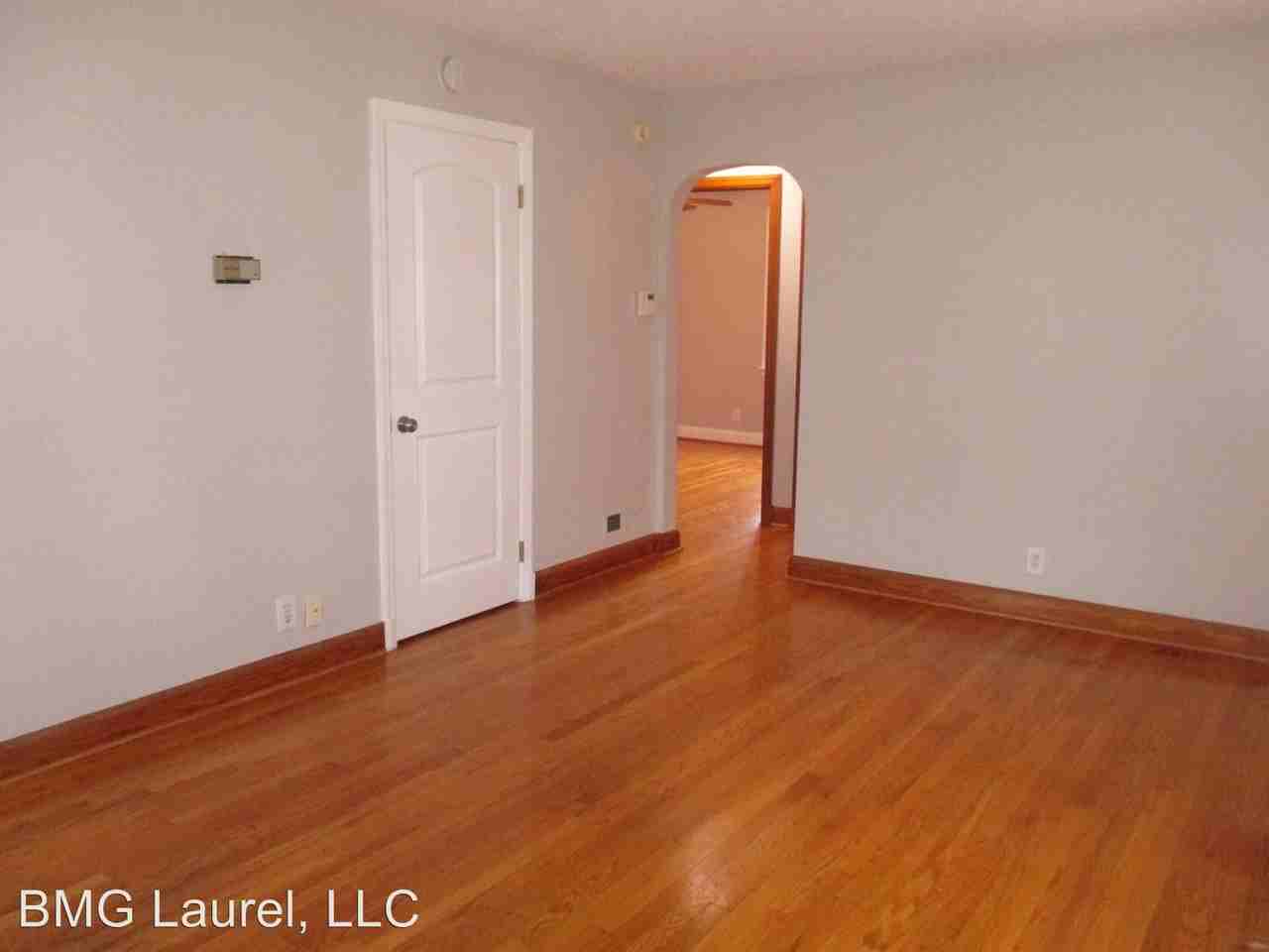 208 Arundel Rd - Photo 3 of 21