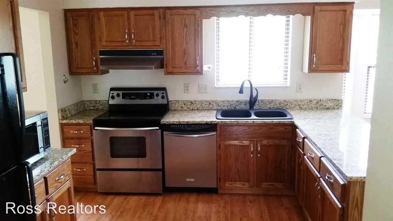 2308 Sedgebrook Ct - Photo 3 of 23