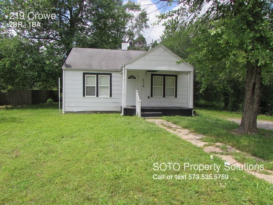 219 Crowe St - Photo 2 of 6