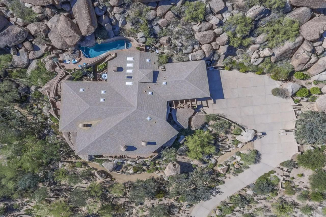 6924 Stagecoach Pass Rd - Photo 2 of 22