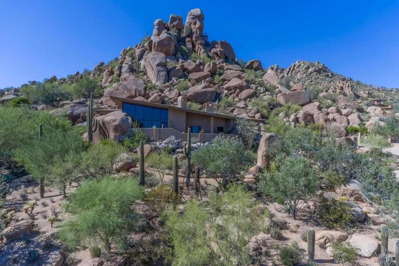 6924 Stagecoach Pass Rd - Photo 3 of 22