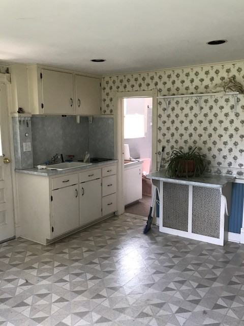 285 Connecticut Ave - Photo 3 of 8