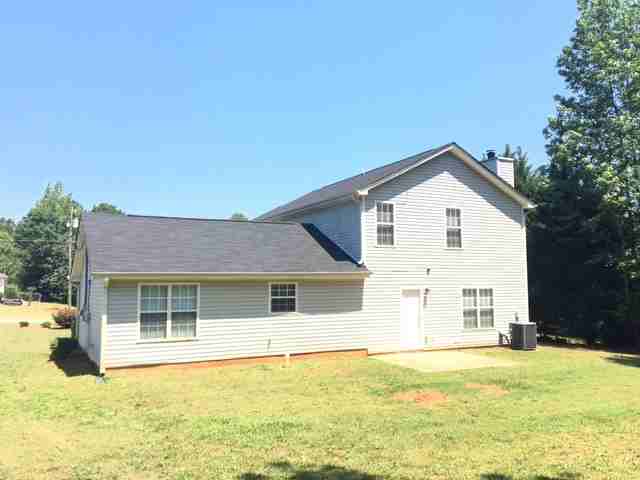 290 Pleasant Hills Dr - Photo 3 of 12