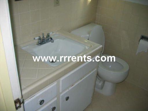 6314 35th Ave - Photo 2 of 4