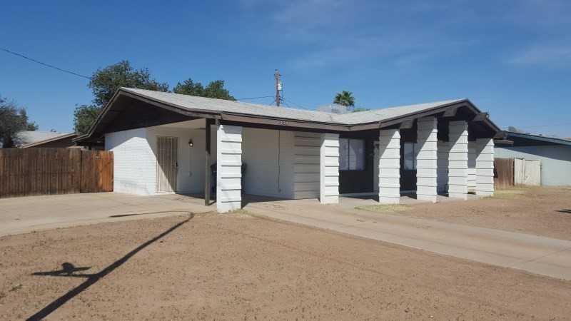 8238 W Amelia Ave - Photo 2 of 17