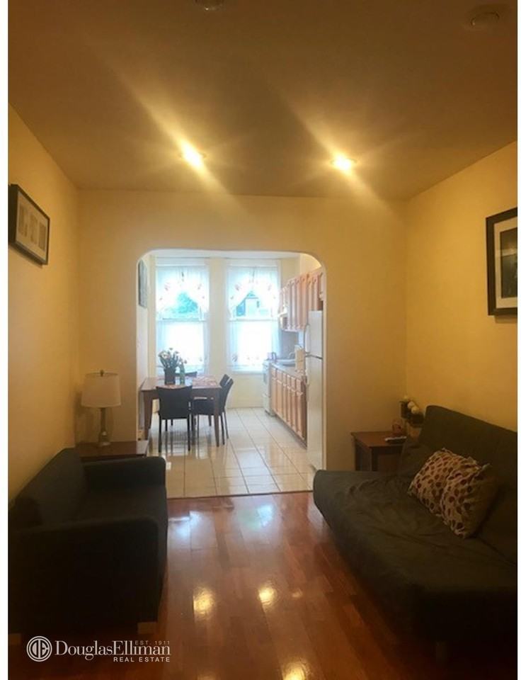 1815 Stockholm St #1R - Photo 3 of 9