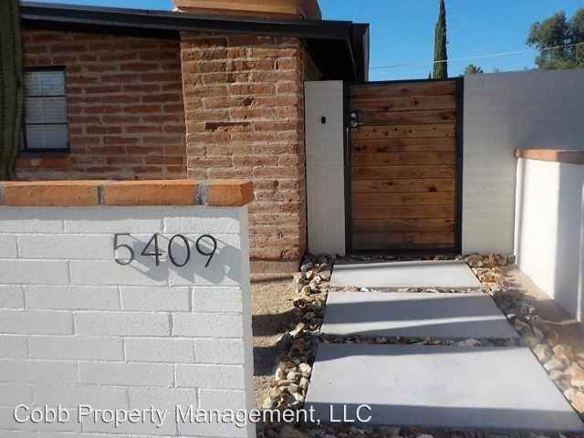 5409 E 10th St - Photo 2 of 22