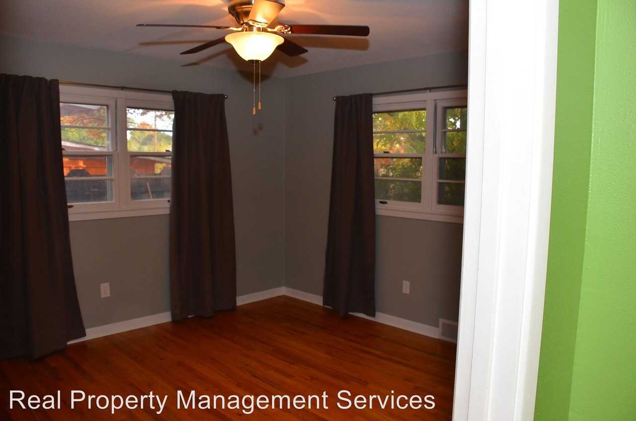 3803 39th St - Photo 2 of 10