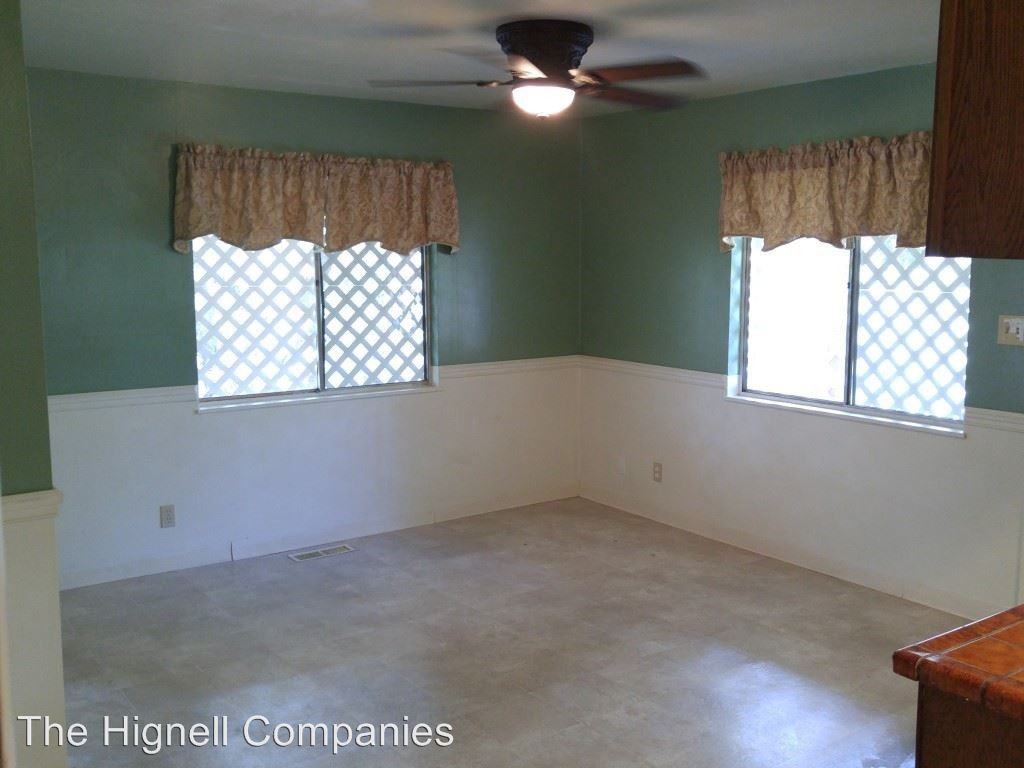 2105 Gold St - Photo 3 of 29