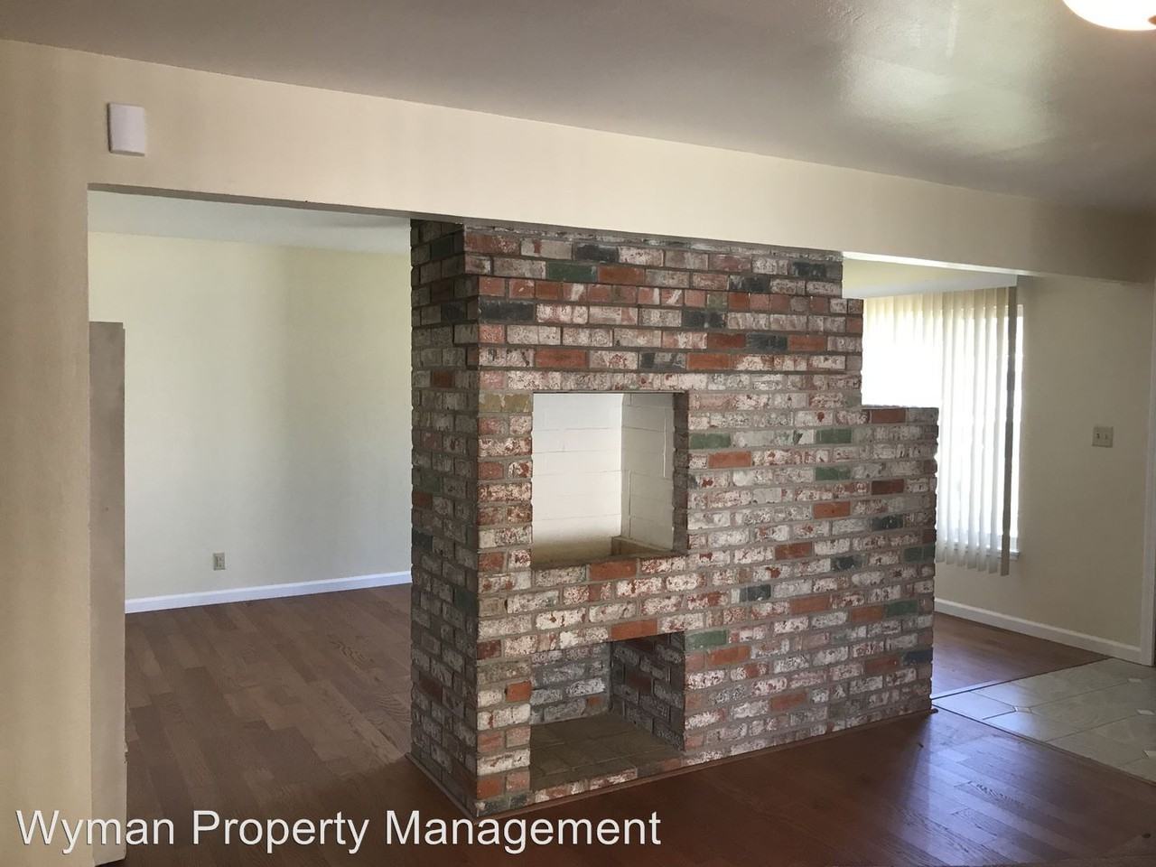 26 Flamingo Ct - Photo 3 of 13