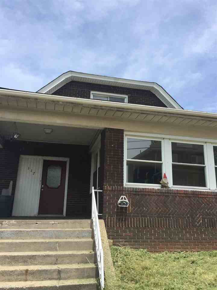 117 Pikeview Rd - Photo 2 of 12