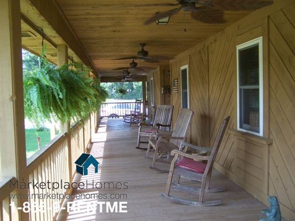 2680 Jefferson St - Photo 2 of 10