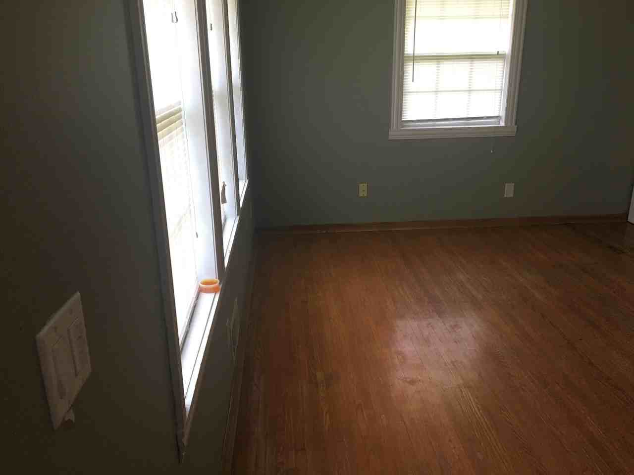 5600 5th St NE - Photo 2 of 11