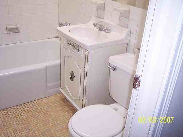 1204 Rodman Rd - Photo 2 of 11