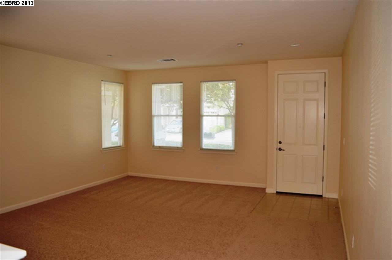 410 Black Rock St - Photo 2 of 15