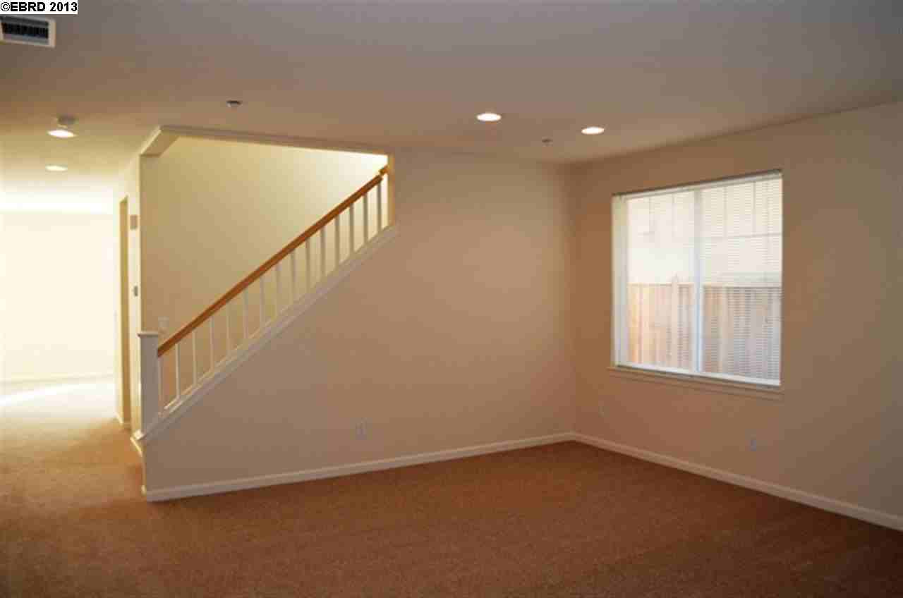 410 Black Rock St - Photo 3 of 15