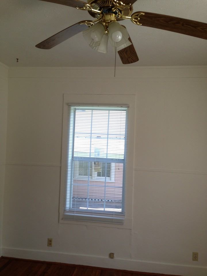 714 N Hickory St - Photo 3 of 4