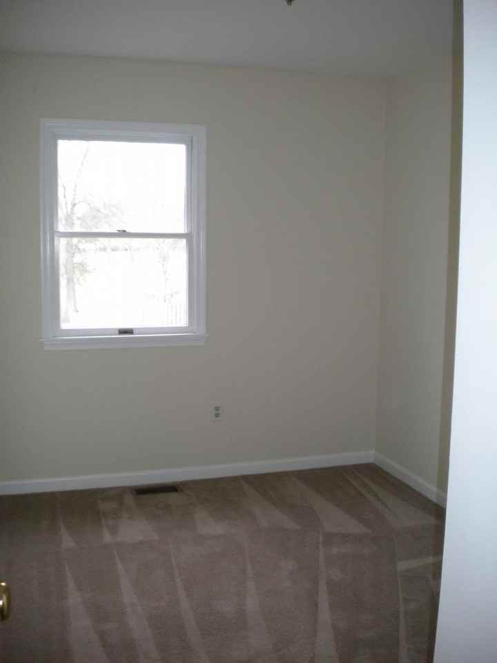 125 Wankoma Dr - Photo 2 of 8