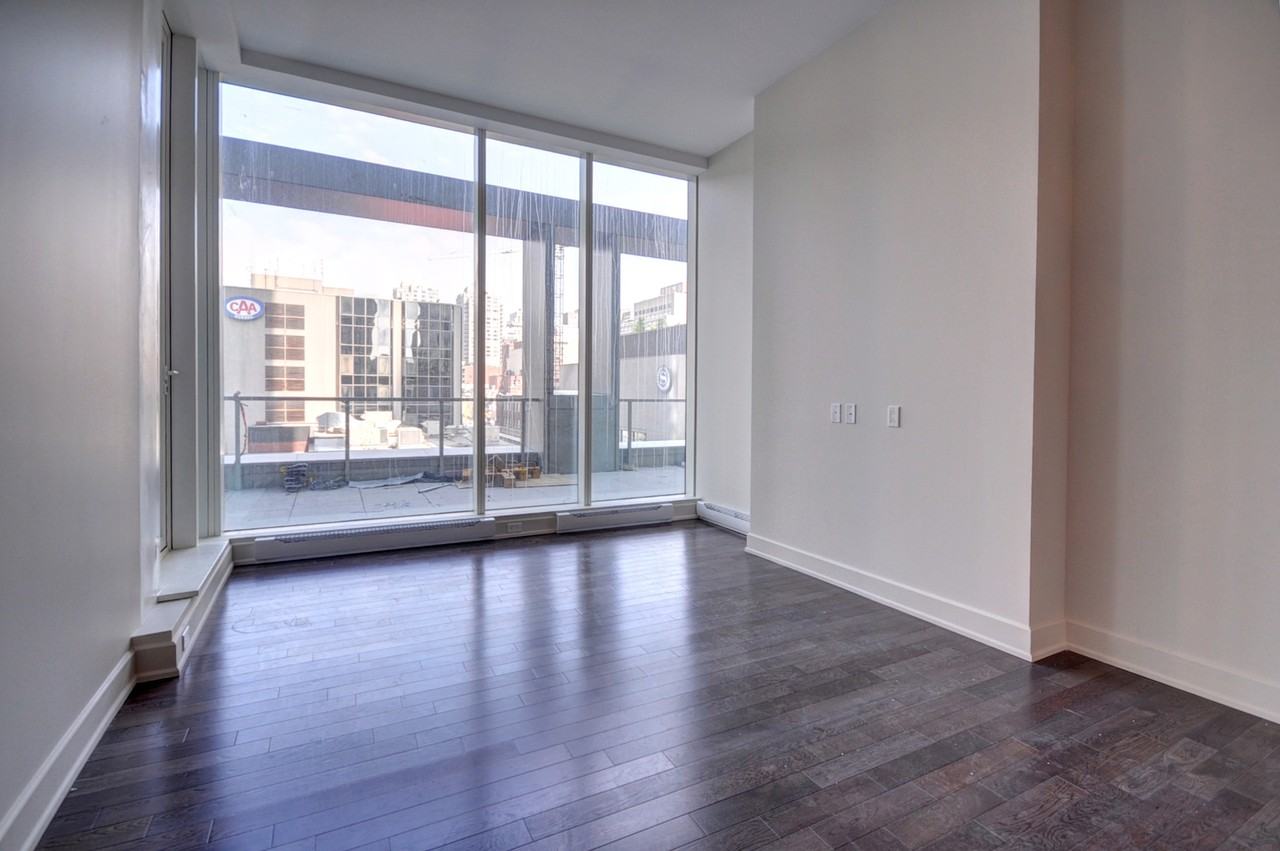 1300 Boulevard René-Lévesque Ouest #303 - Photo 2 of 21