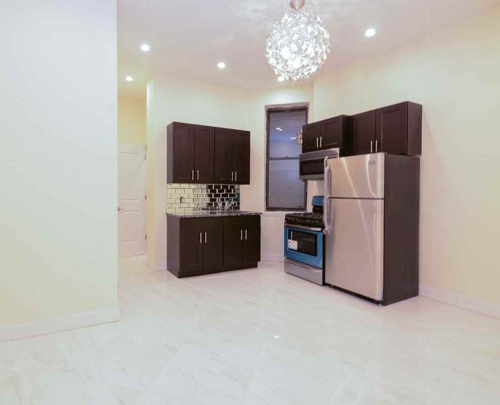 637 Saint Marks Avenue