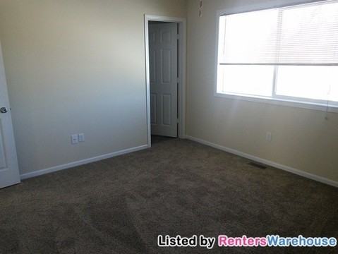 1561 Christie Pl - Photo 2 of 15