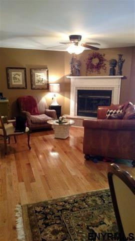 6 Sarazen St - Photo 3 of 9