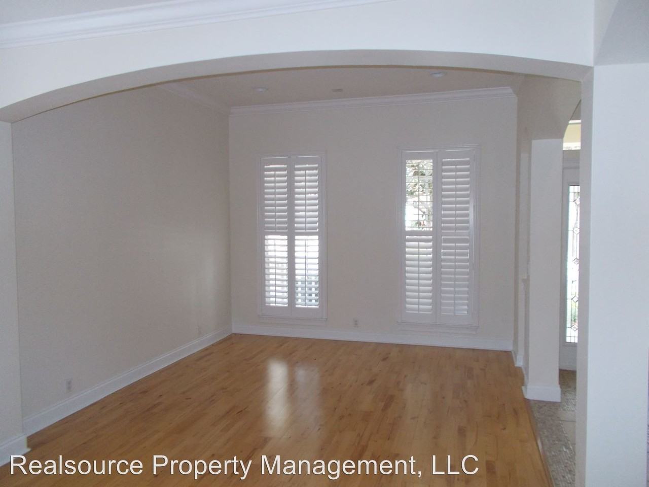 6036 Caymus Loop - Photo 3 of 25