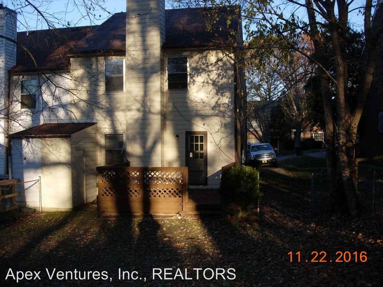 1022 Pleasant View Dr - Photo 2 of 16