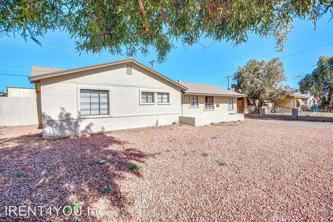 5647 N 39th Ave - Photo 2 of 22