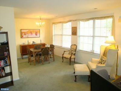 415 Ferris Ln - Photo 3 of 8