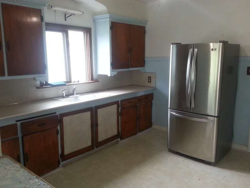 3250 N 44th St - Photo 3 of 16