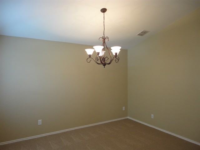 3901 Hawkins Dr - Photo 2 of 11