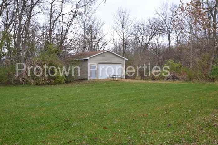 32803 Nikki Ln - Photo 2 of 12