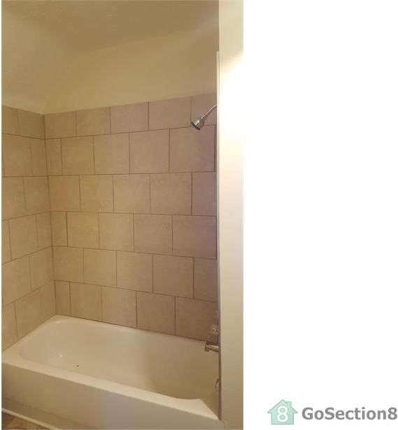 3784 E 149th St - Photo 3 of 13