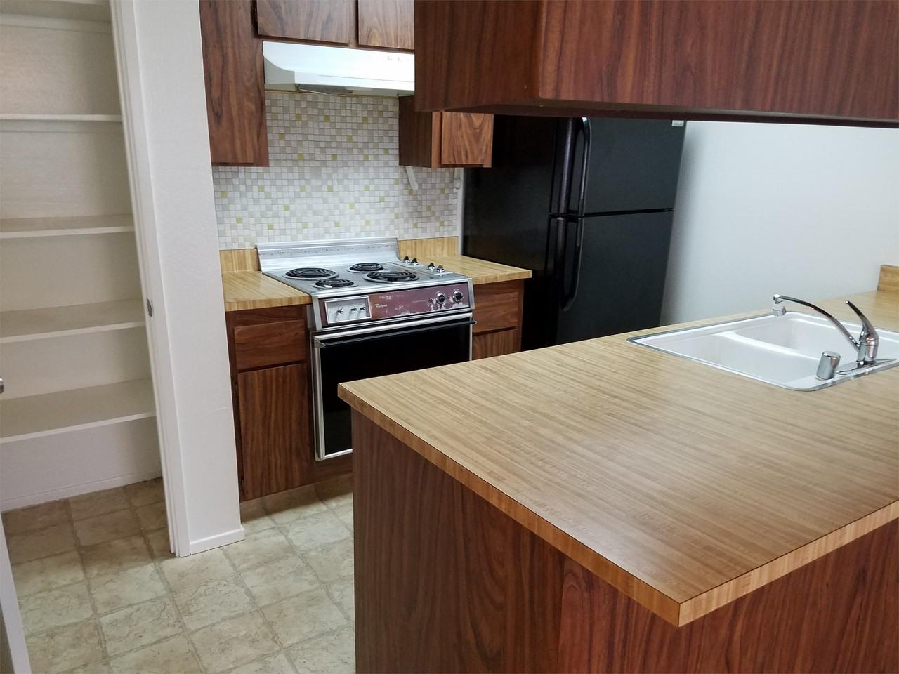 2500 Florida Ln - Photo 3 of 10