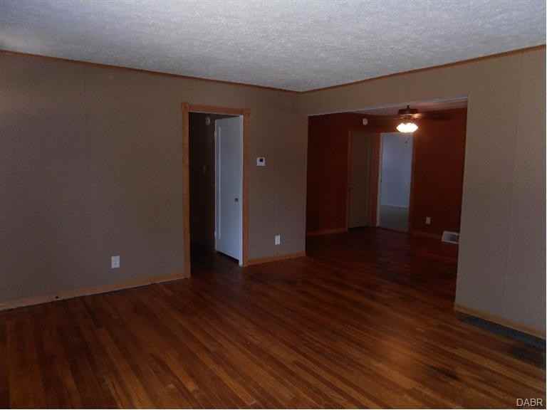1623 Garwood Dr - Photo 3 of 12