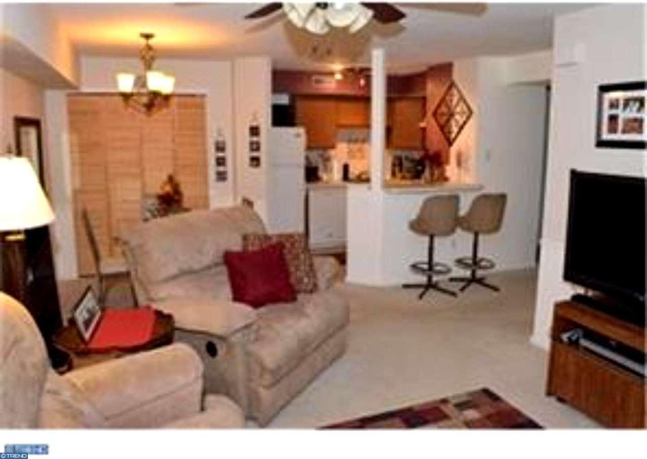 1509 Bennett Pl - Photo 3 of 9