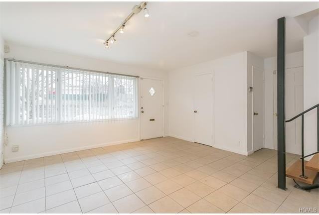 184 Lockwood Ave - Photo 3 of 26