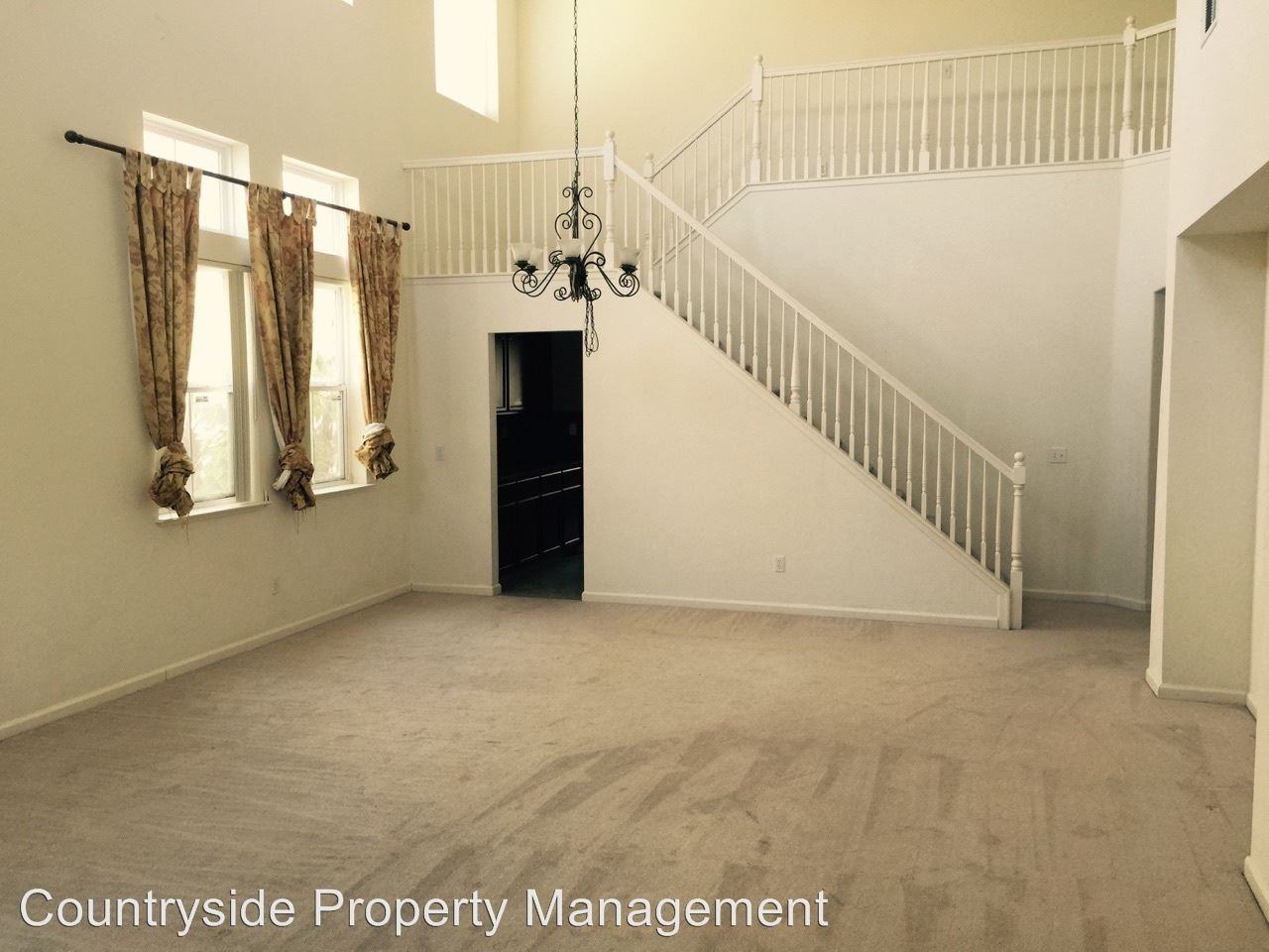 1418 Samantha Creek Dr - Photo 2 of 17