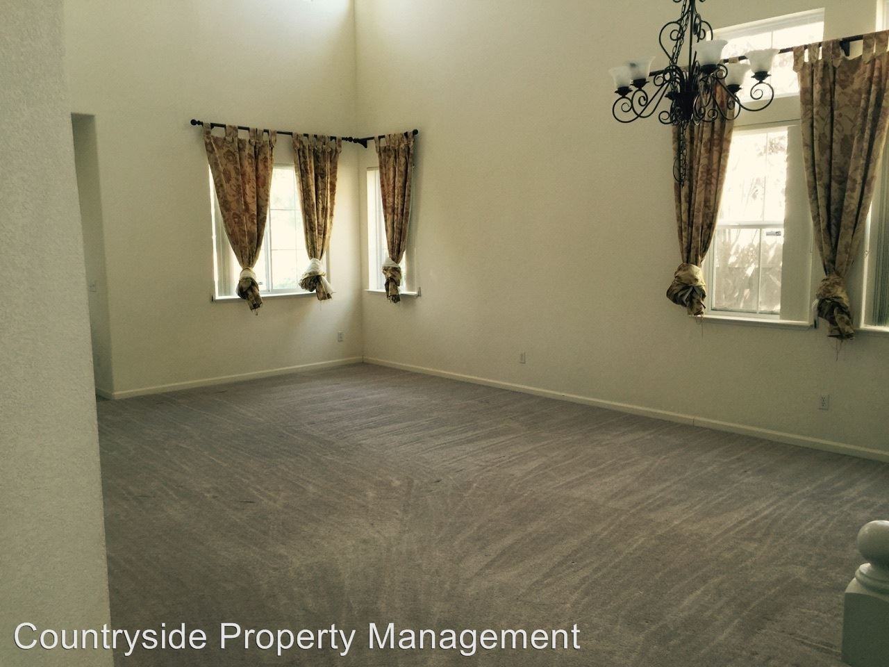 1418 Samantha Creek Dr - Photo 3 of 17